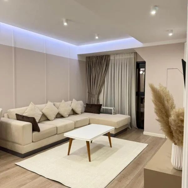 Luxury Apartment 7 at Square 21 Tirana, hôtel à Tirana
