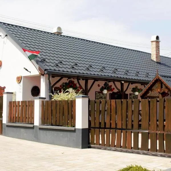 Viesnīca Ádi Vendégház - Bekecs pilsētā Bekecs