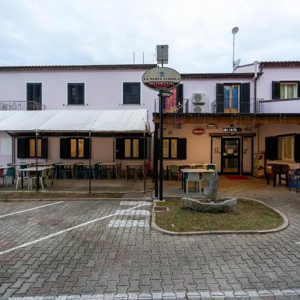 Viesnīca La Nuova Dimora - B&B pilsētā Fosačezija