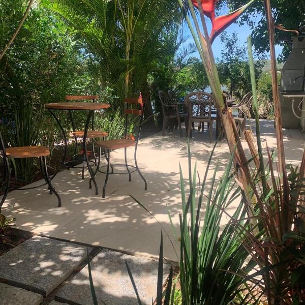 Casa Aconchegante em Geribá Buzios, Suíte, Quartos, Ar condicionado, Churrasqueira,Lagoa aos fundos
