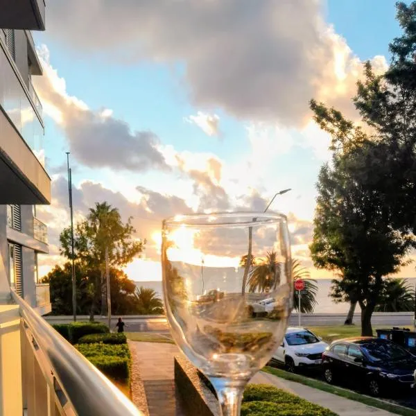 Apto 105 Disfruta los Atardeceres frente al Rio, khách sạn ở Colonia del Sacramento