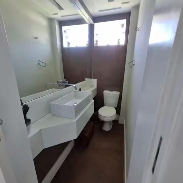 Apartamento climatizado em Ondina - Foto 2
