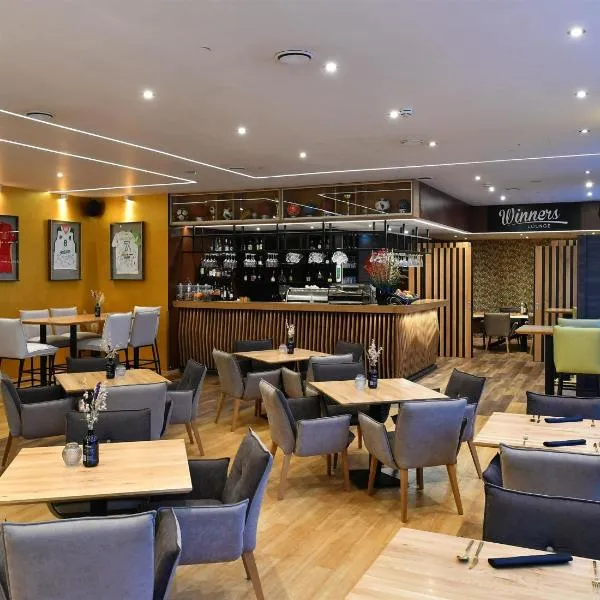 Doubletree by Hilton Ljubljana، فندق في ليوبليانا