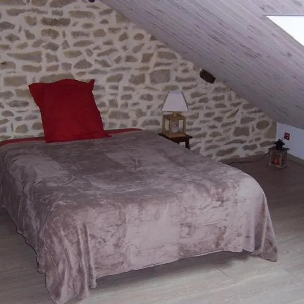La Maison De Marie-Claire, hotel em Doncourt-sur-Meuse