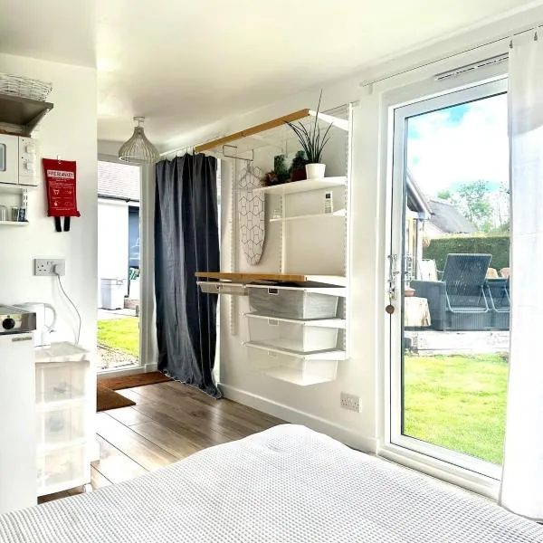 Cosy Studio with a field view, hotel a Ringwood