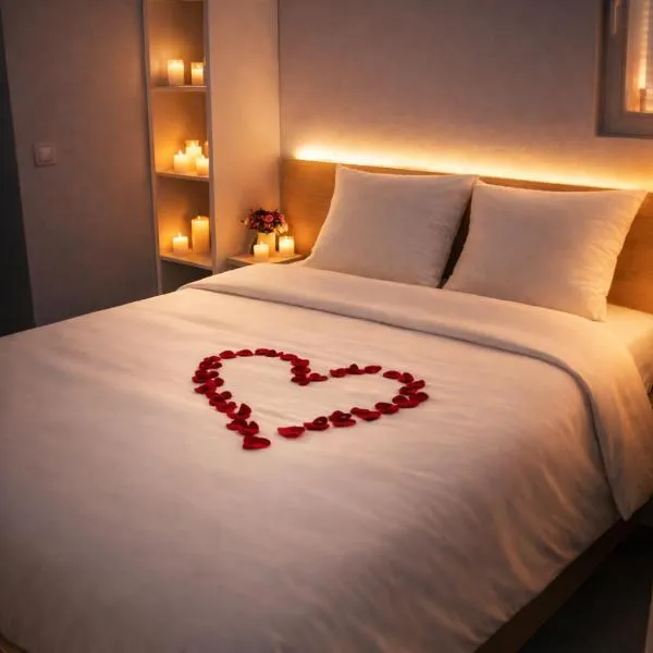 Grand studio cosy avec cinéma - Plage & vieil Antibes à pied, hotel i Antibes