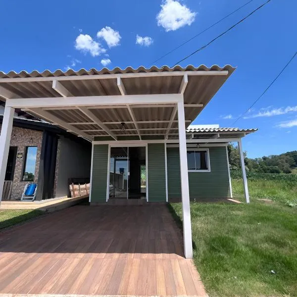 Casa Aconchegante FW, Garagem, Saída para Ametista, hotel a Frederico Westphalen