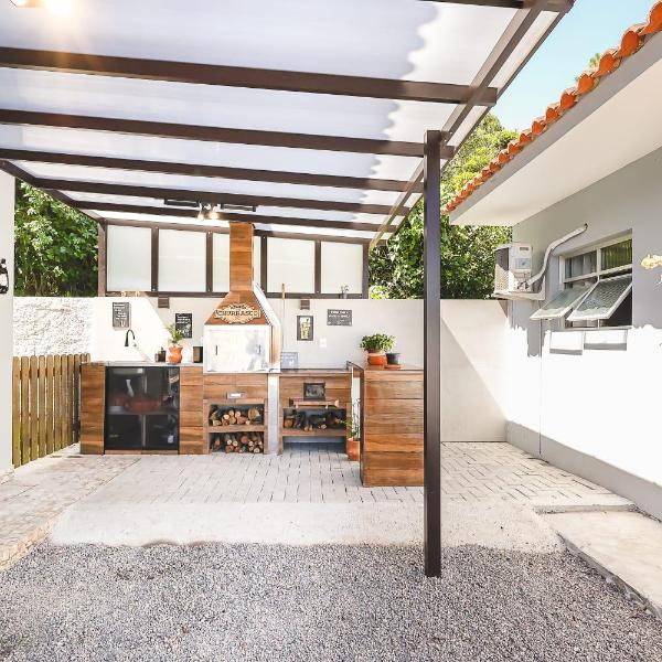 Refúgio Sul da Ilha, casa Nova, Wi-Fi, Ar condicionado e 2 vagas se estacionamento - Foto 4