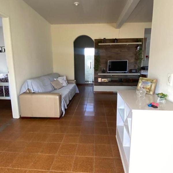 Casa confortável com 2 quartos