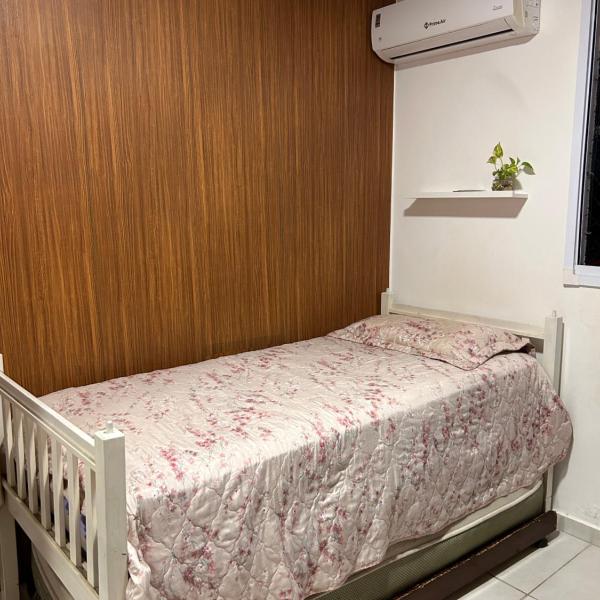 Quarto em apartamento só para mulheres
