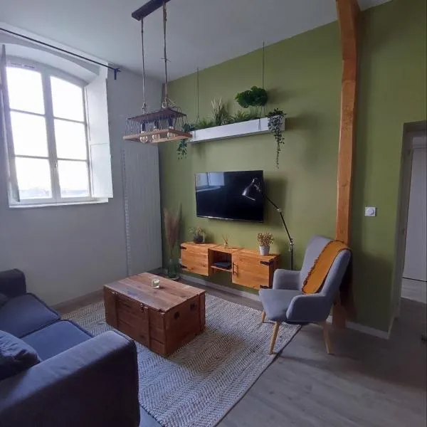 Super appartement aux portes du jardin des plantes, khách sạn ở Vitré