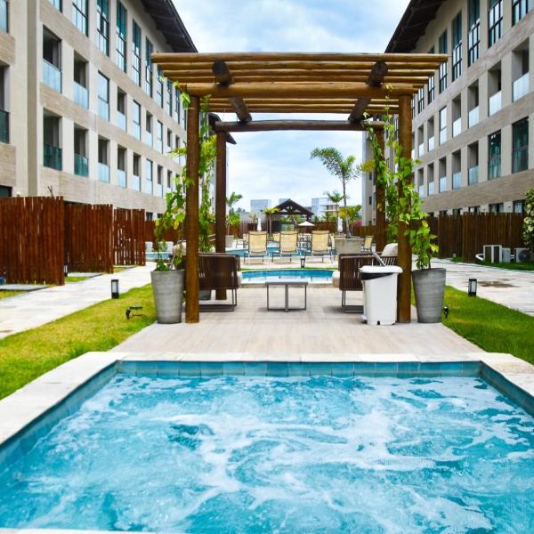 Flat em Carneiros 350m da Praia Piscina Rooftop - Foto 4