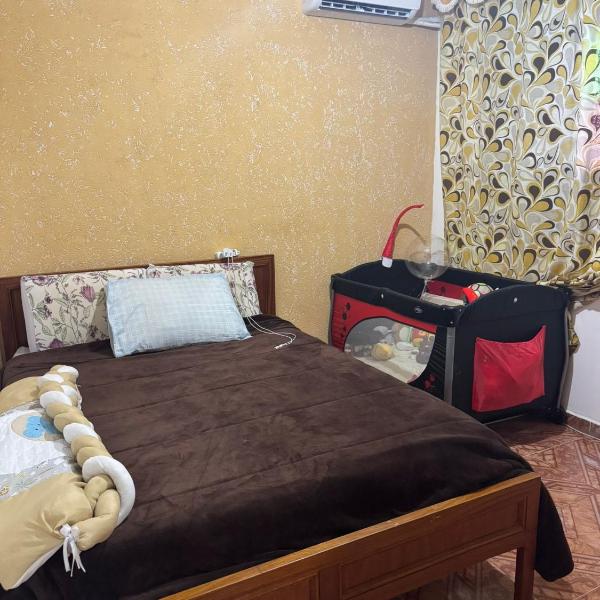 Casa com piscina e churrasqueira - Foto 2