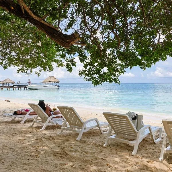 Hotel Coral Sand Islas Del Rosario, hotell sihtkohas Isla Grande