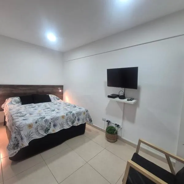 Ciudad Jardín Stay Monoambiente，Ciudad Jardín Lomas del Palomar的飯店