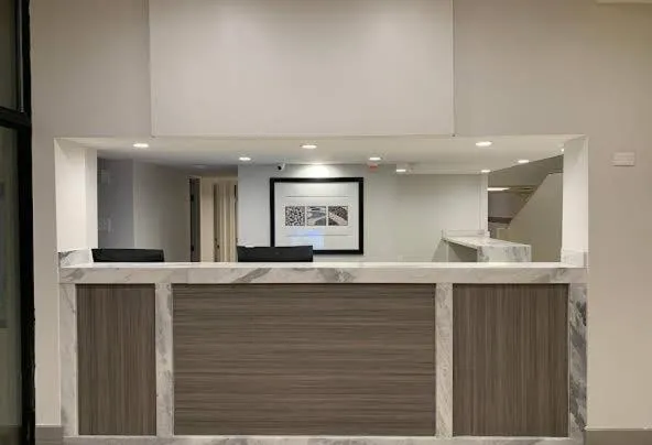 Orange Studios, hotell sihtkohas Orange