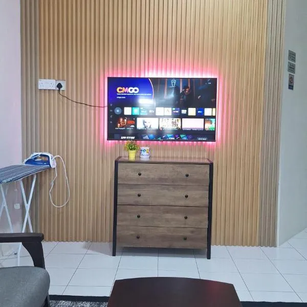 B-07 Suhana HomeStay Sipitang, hotelli kohteessa Sipitang