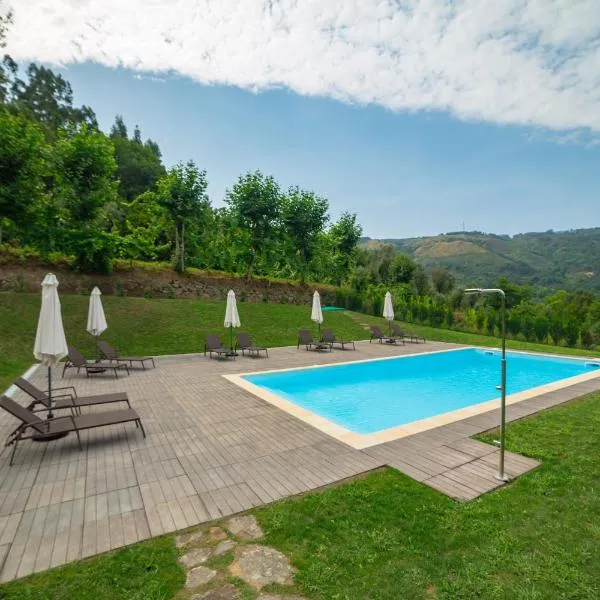 Villas do Agrinho - Gerês, khách sạn ở Valdosende