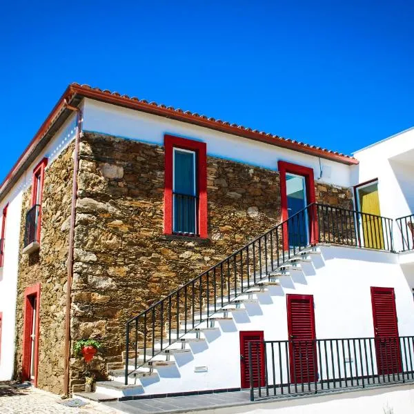 Alojamentos Turísticos São Torcato Moradal Turismo Espaço Rural: Estreito'da bir otel