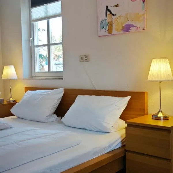 Pension Burgenring, hotel a Schlitz