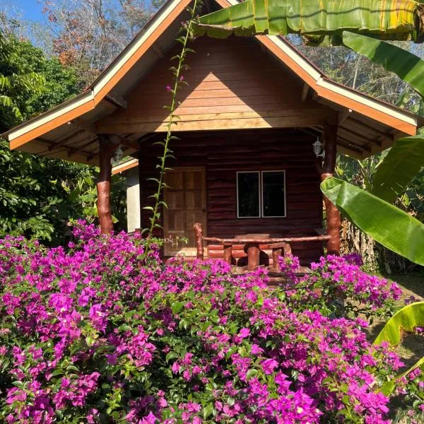 Koh Jum Ozone Resort, hotel a Koh Jum