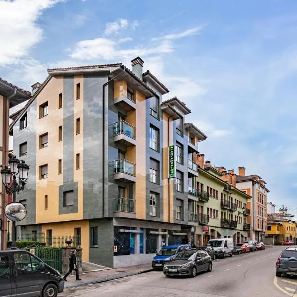 Apartamentos Spa Cueto – hotel w mieście Cangas de Onís