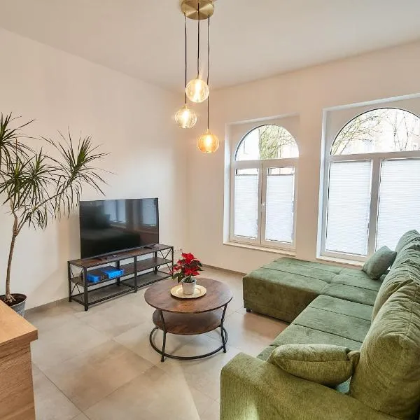 Riverside Holiday, ξενοδοχείο σε Έουπεν