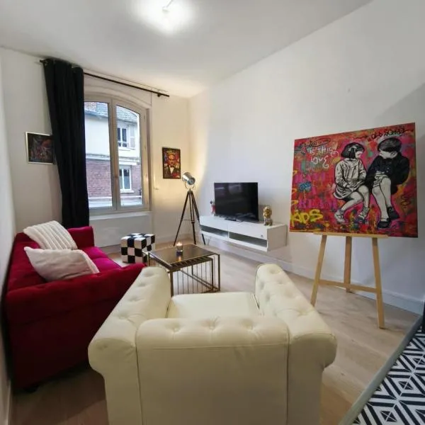 L'Artiste, hotel u gradu Chauny