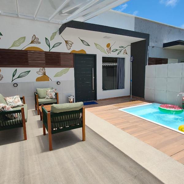 casa com suite e banheiro social