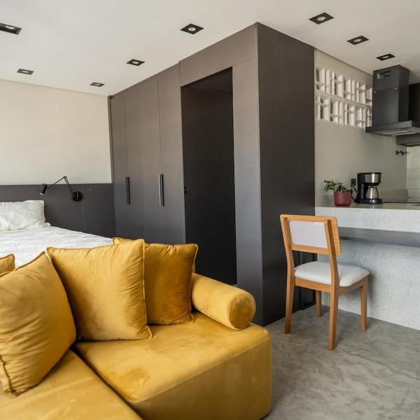 Studio moderno e completo com ótima localização - Foto 5