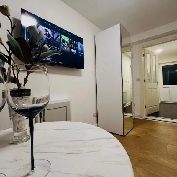 Lakes Guest Room Annexe, hotel a Penrith