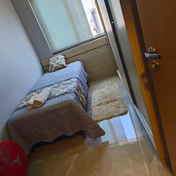 Quarto privativo em sobrado mobiliado compartilhado