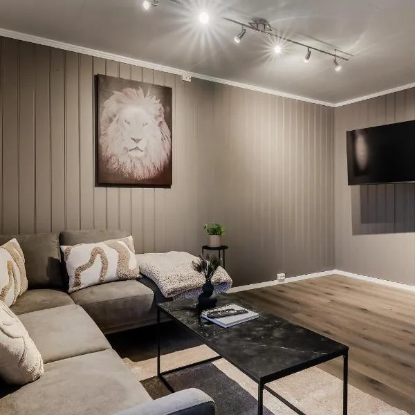 Fauske Central Apartment - Cozy & Walkable, מלון בפאוסקה