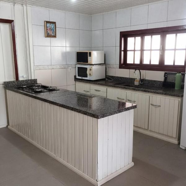 Casa da Tranquilidade - 2 quadras da praia - Foto 4