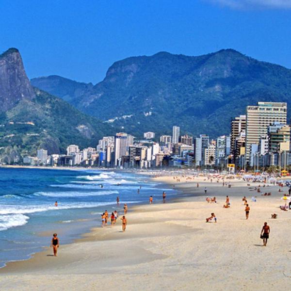 Quarto em apartamento aconchegante - Pode usar a sala e cozinha - Foto 4
