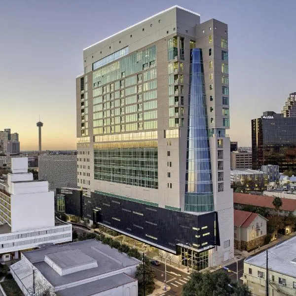Thompson San Antonio - Riverwalk, by Hyatt, hótel í San Antonio