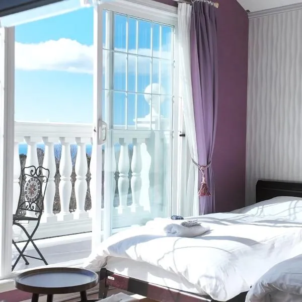 伊豆集 Episode IZU, hotel a Ito