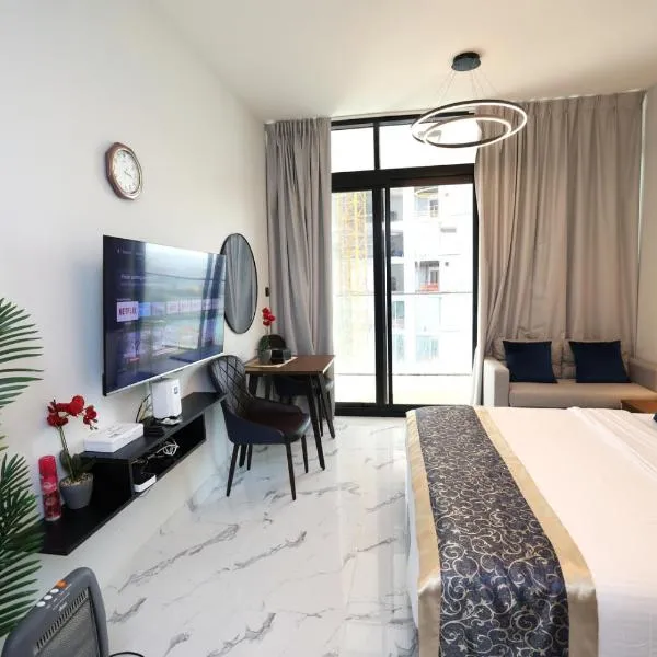 Modern Studio Near Cleveland Clinic & Galleria Mall, hotel in Abu Dhabi