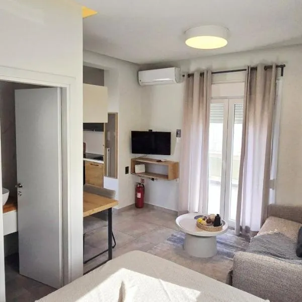 Superior Modern Katoikia, Hotel in Volos