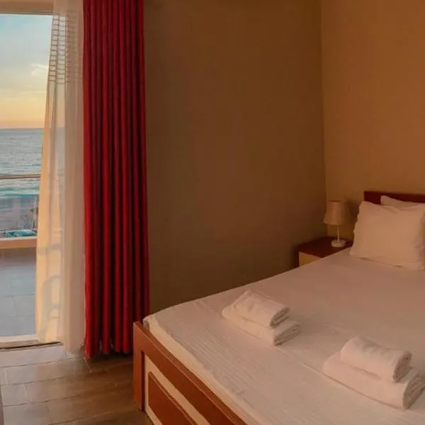Kleanthi`s Hotel, hótel í Himare
