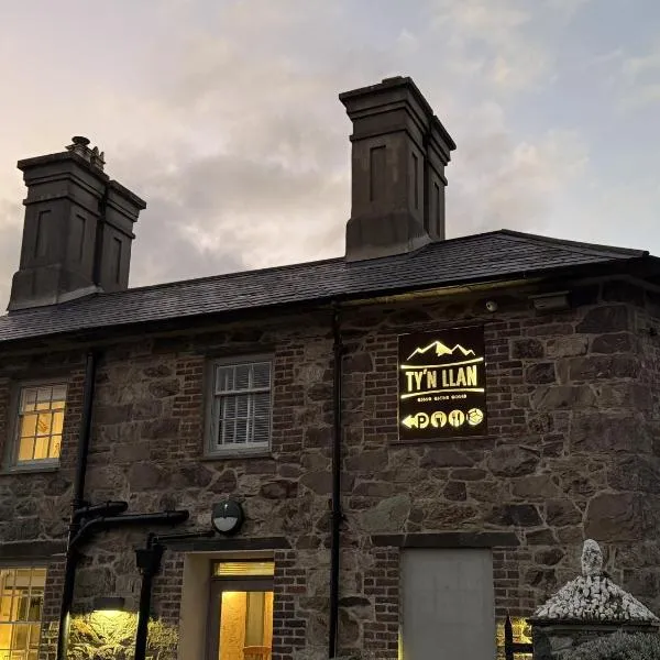 Ty'n Llan, Hotel in Llandwrog