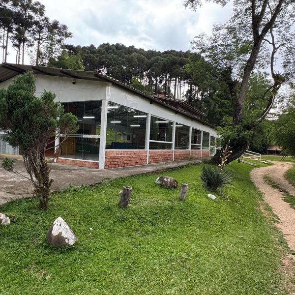 Casa em Chácara envidraçada em Santa Felicidade
