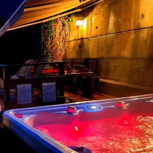 home du Morel - chalet cosy - jacuzzi privé - calme, khách sạn ở Bellecombe