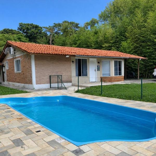 Casa com Piscina em Chácara - Santa Felicidade - Foto 4