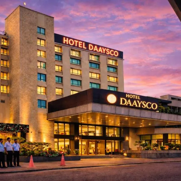 Hotel Daaysco Oley Allo، فندق في غاواهاتي
