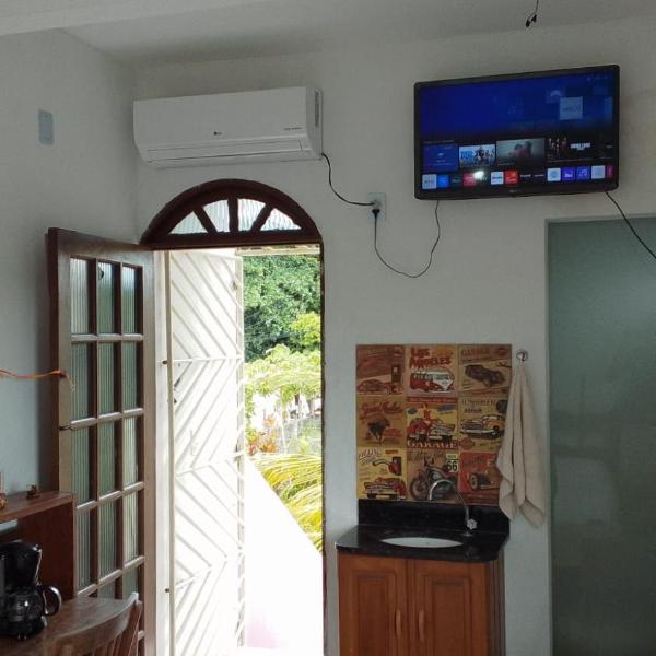 Casa Rosa da Ilha - Suíte com Ar-condicionado e Jardim Amplo - Foto 4