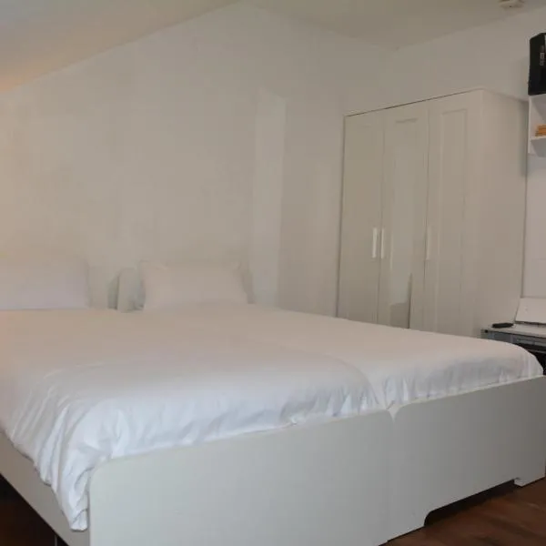 GQ Deluxe Apartment, hotel sa Saarbrücken
