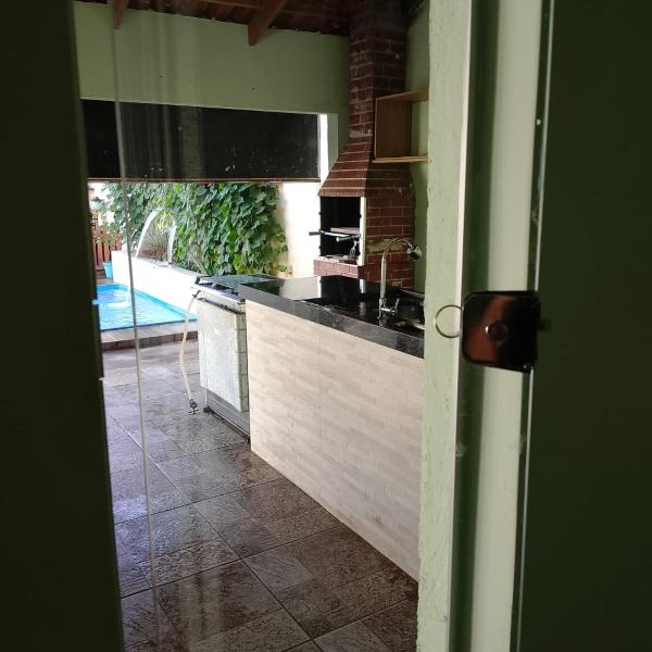 Casa com área gourmet completa em aparecida de Goiânia