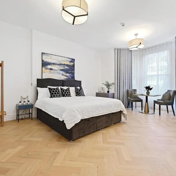Large Studio at Nightingale Suites, apt c, hotel u Londonu