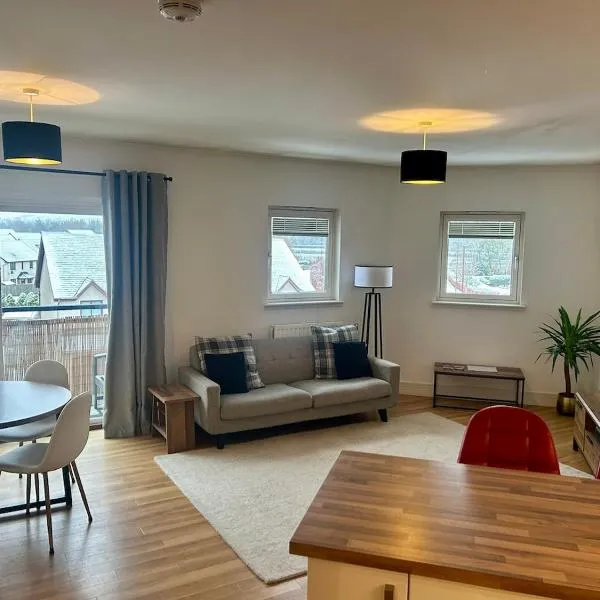 Modern flat outside of Edinburgh, ξενοδοχείο σε Bonnyrigg